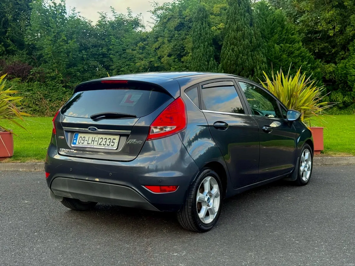 Ford Fiesta Titanium 1.6 Diesel NCT 2027 - Image 4