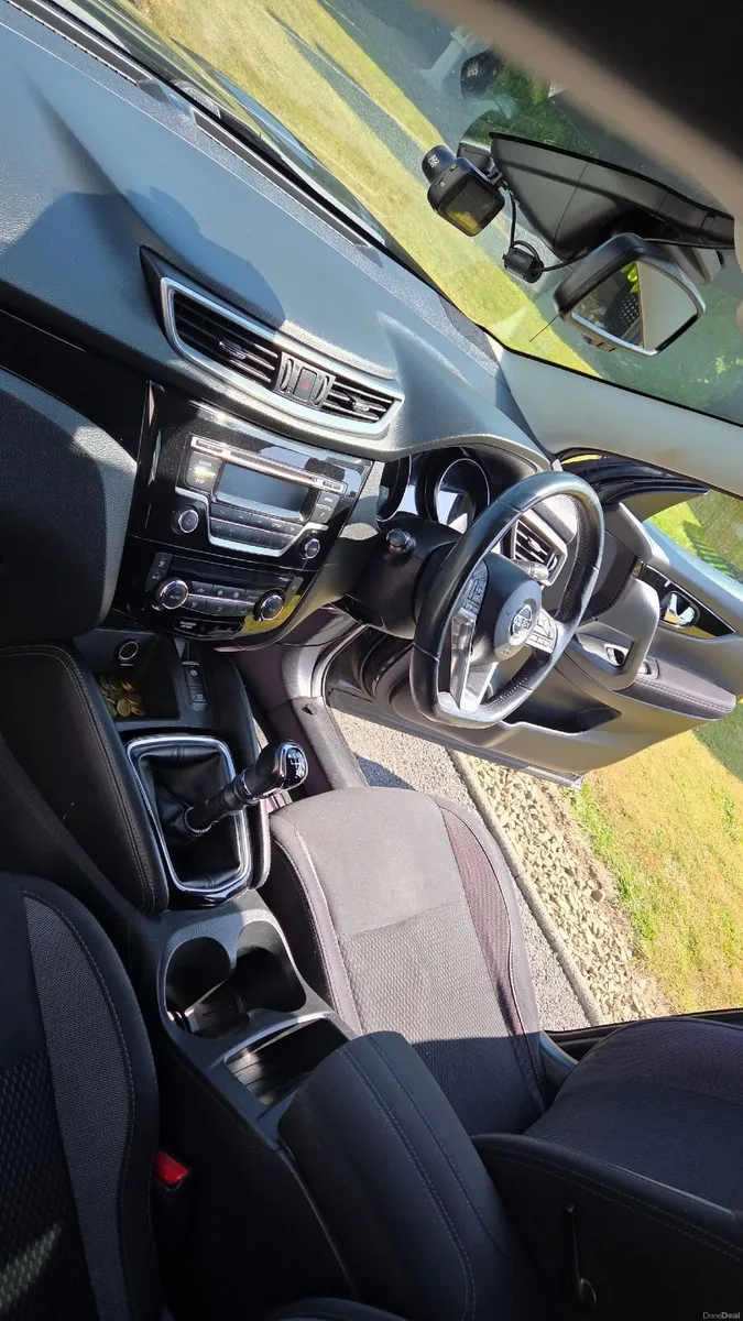 Nissan Qashqai 2017 - Image 3