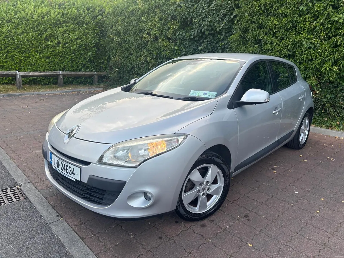 🏁2011 Renault Megane New Nct Until 9/27 And Tax🏁 - Image 4