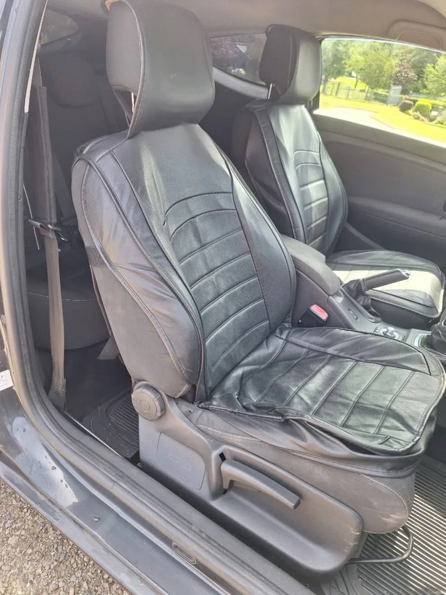 RENAULT MEGAN COUPE,(MK 3) DIESEL. - Image 6
