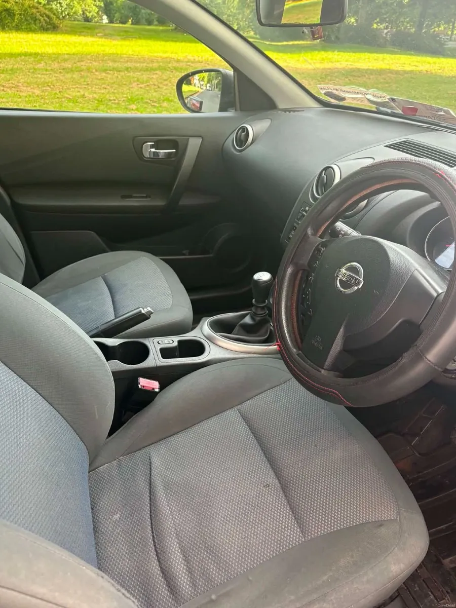 Nissan Qashqai 2011 - Image 4