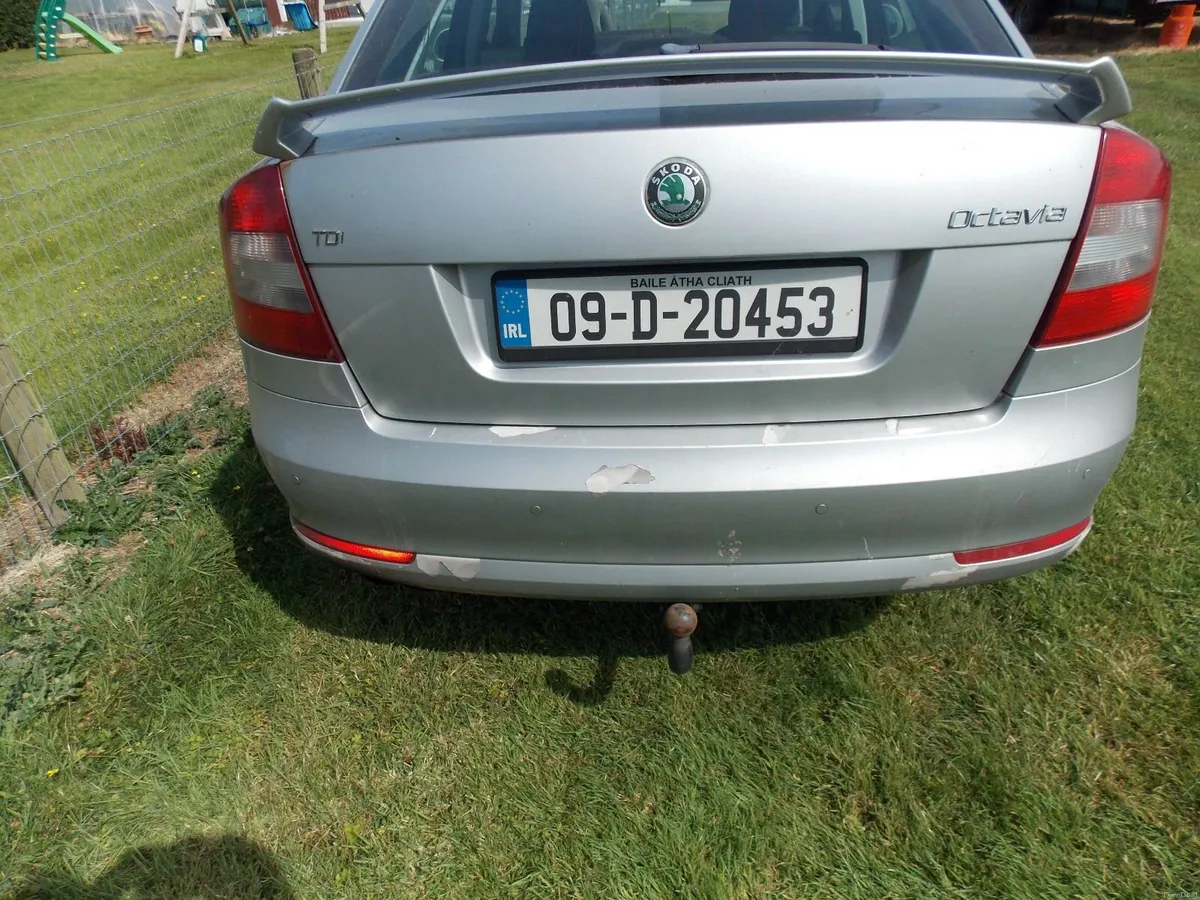 Skoda Octavia 2009 - Image 2
