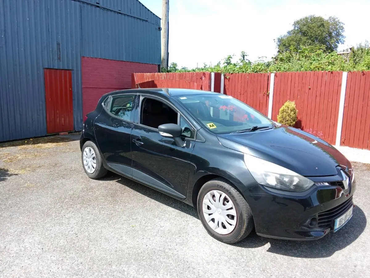 Renault clio - Image 1