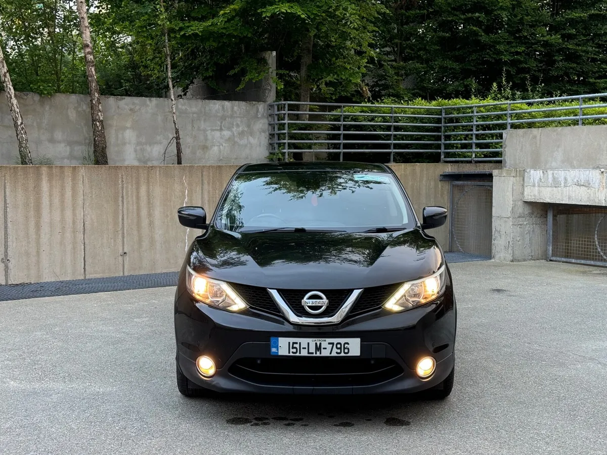 Nissan Qashqai 2015 - TOP Specification! - Image 4