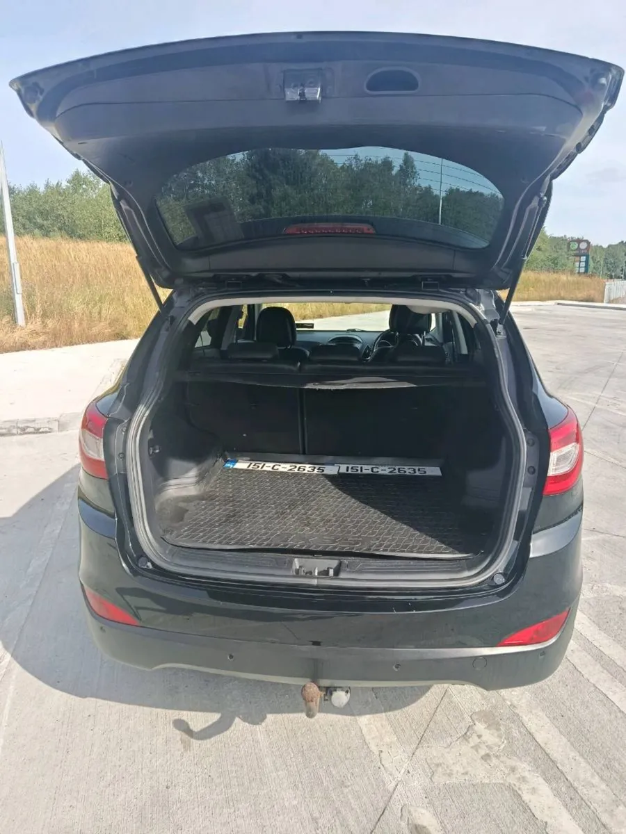 Hyundai ix35 - Image 2