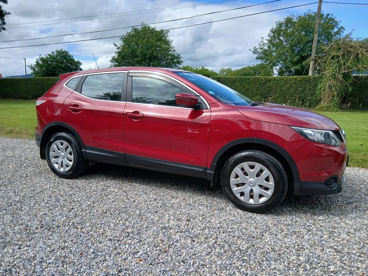 ☆☆2015 Nissan Quashquai☆☆ - Image 1