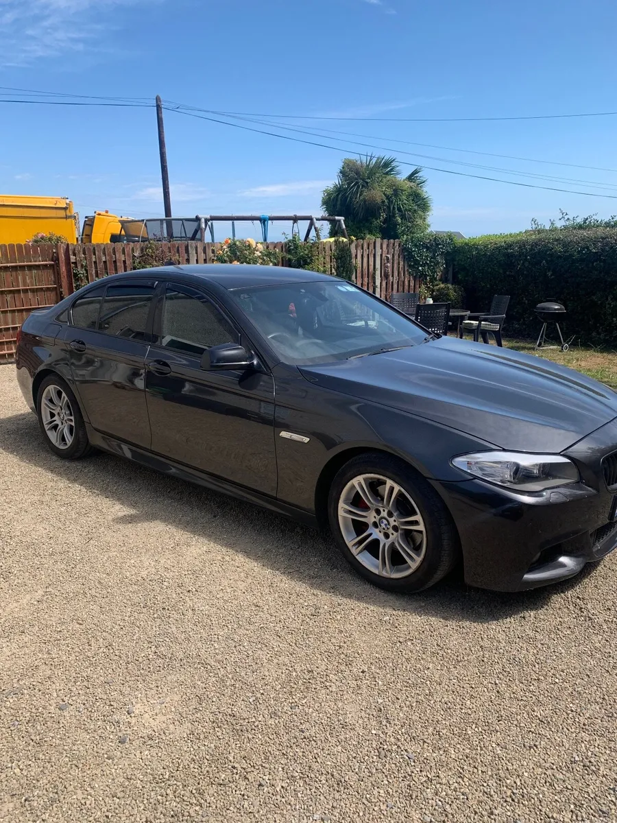 BMW 5-Series 2012 - Image 1