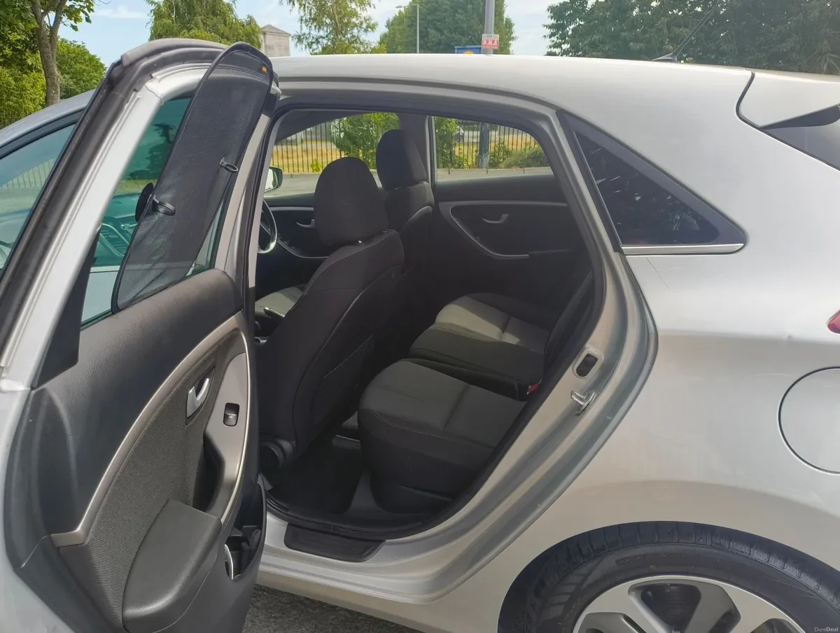 Hyundai i30 2015 - Image 3