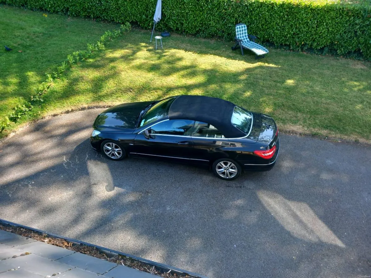 mercedes e250 cabriolet .fsh.low kms .nct/taxed. - Image 4