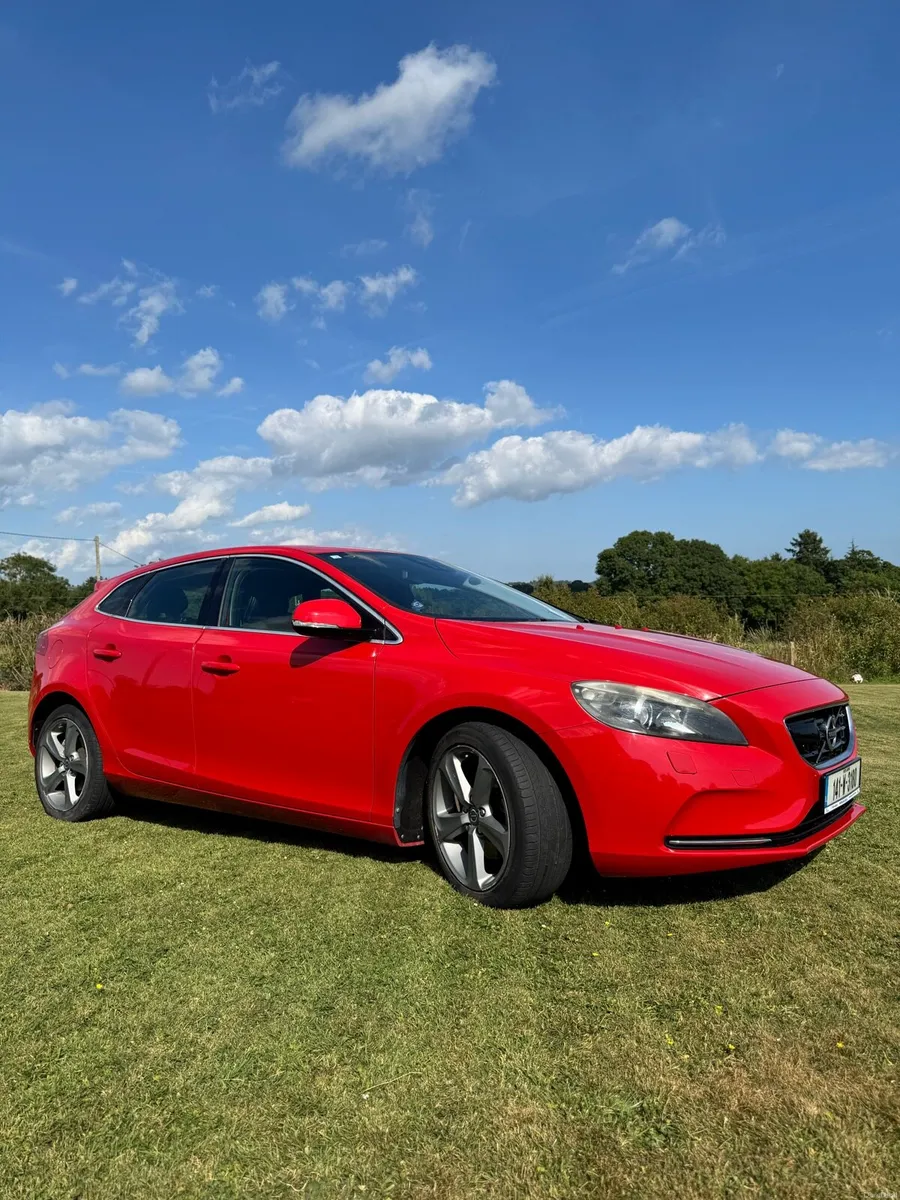 141 VOLVO V40 DBA-MB4164T - Image 5