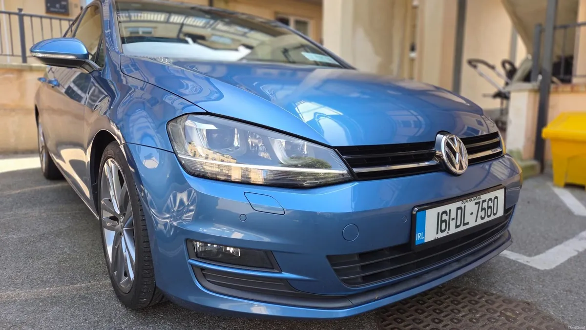 2016 VW Golf / Sunroof / Only 55k km / Fresh NCT - Image 1