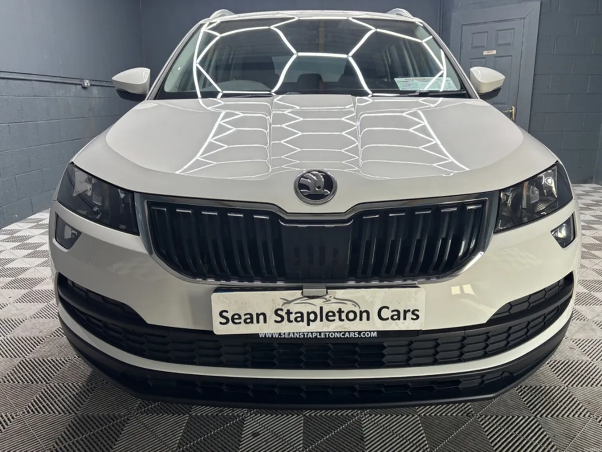 Skoda Karoq AMBITION 1.6 TDI 115HP 4DR - Image 4