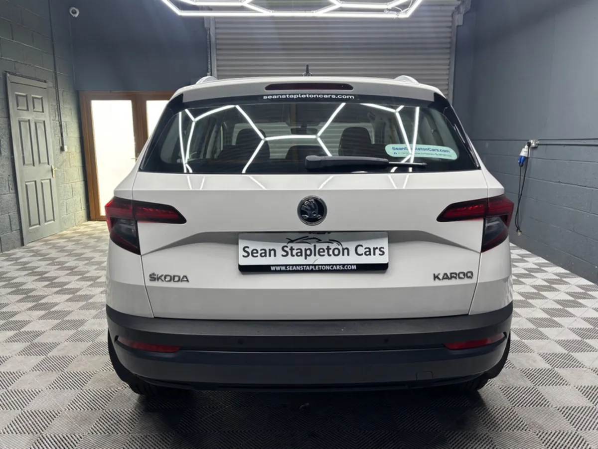 Skoda Karoq AMBITION 1.6 TDI 115HP 4DR - Image 6