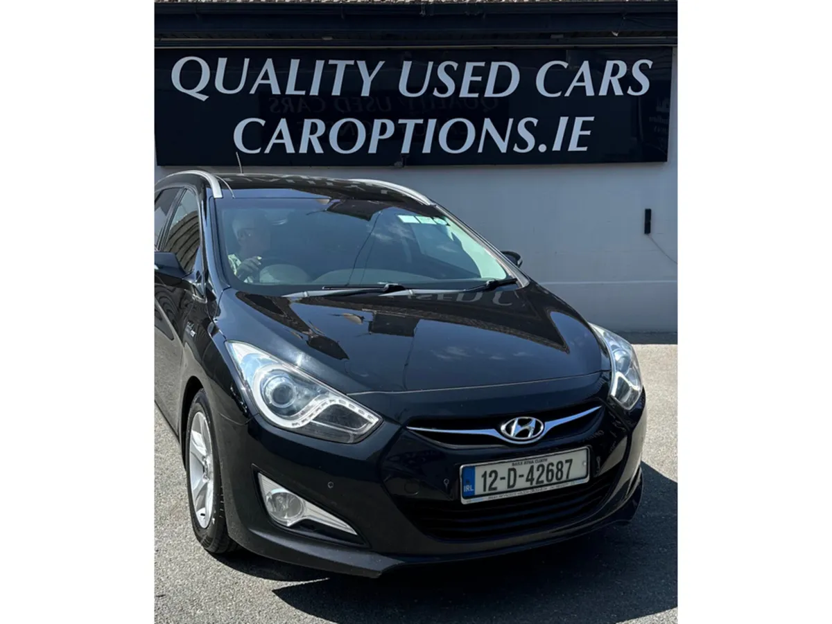 Hyundai i40 1.7 CRDI PREMIUM BLUE DRIV 5DR - Image 3