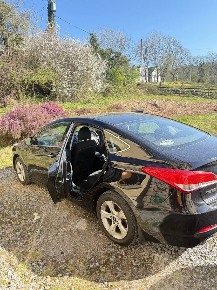 Hyundai i40 2012 Manual - Image 4