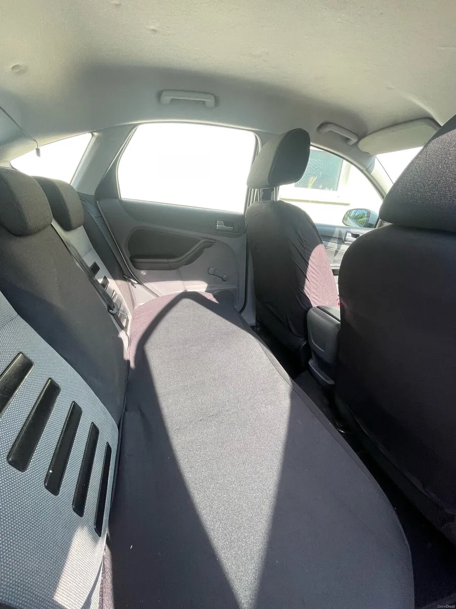 Car - Image 4