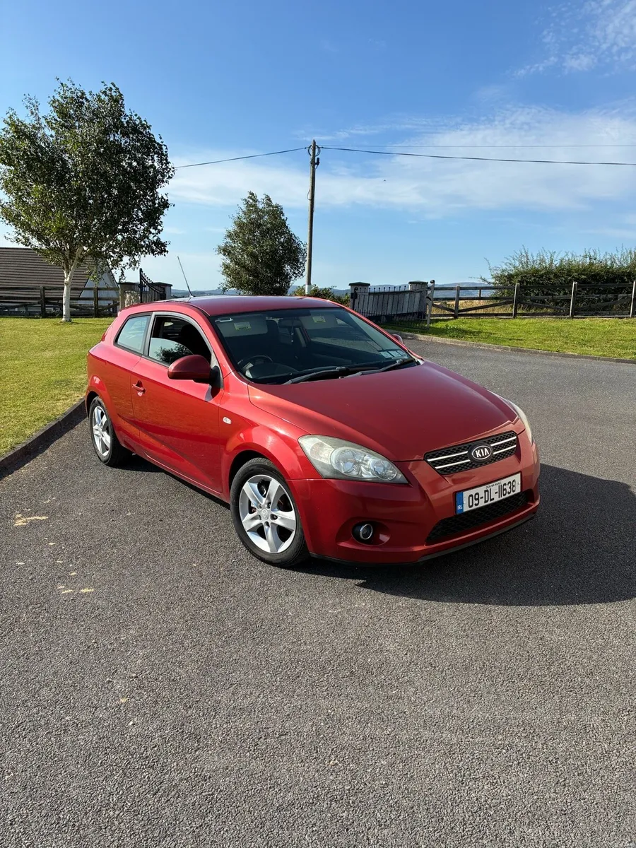 Kia Ceed 2 CRDI - Image 1