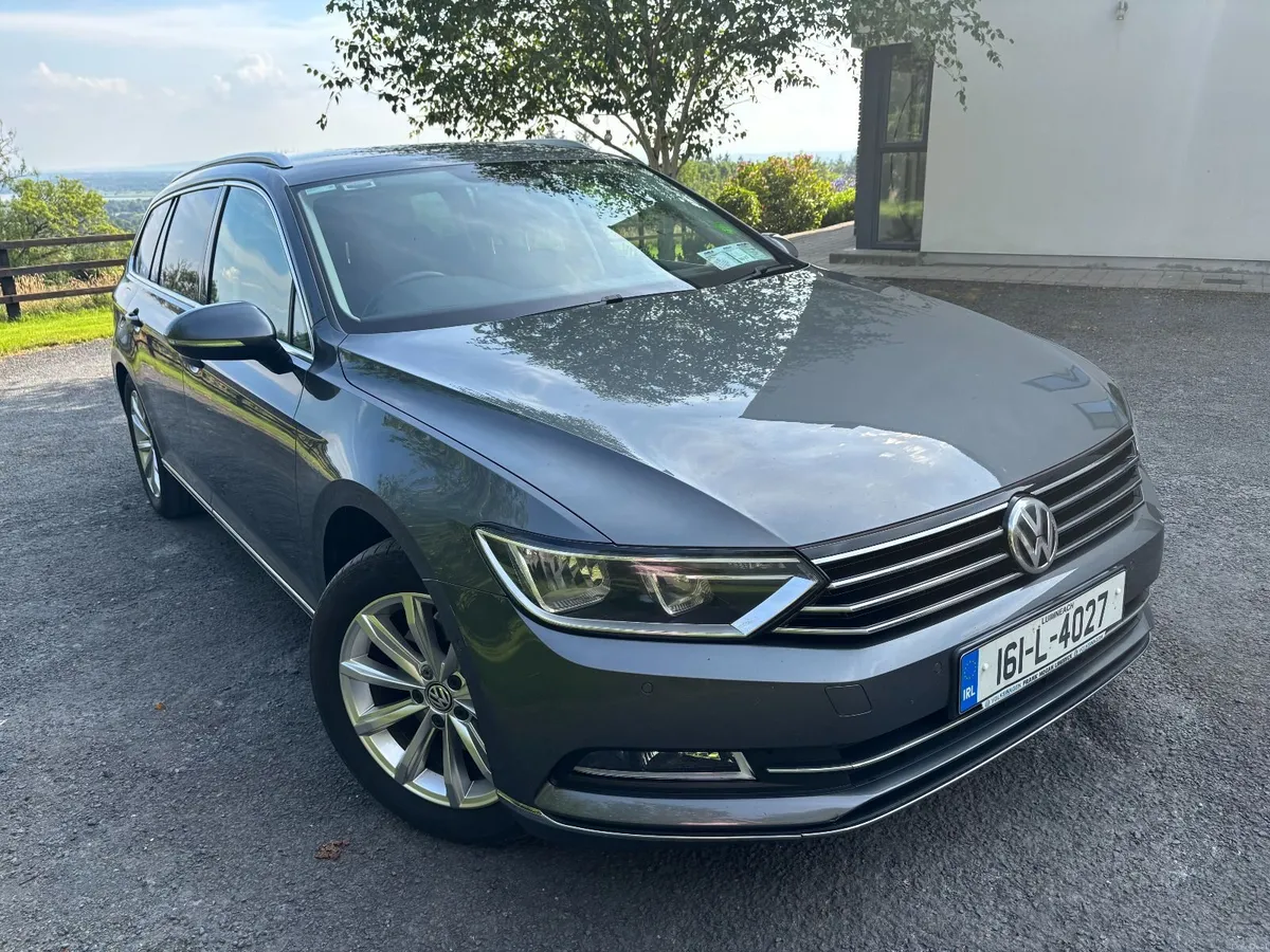 Volkswagen Passat 2016 - Image 2