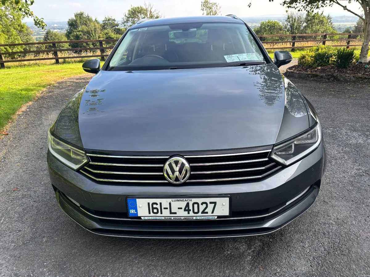Volkswagen Passat 2016 - Image 4