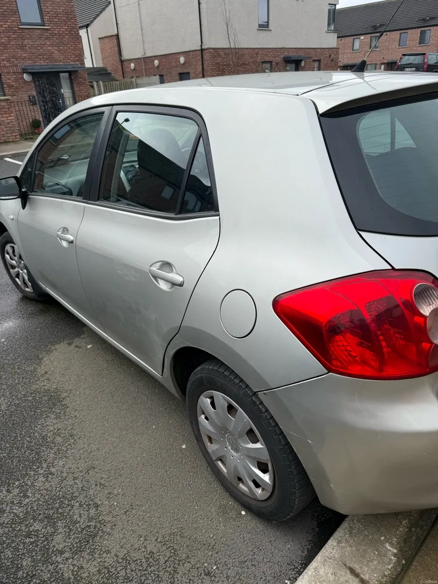 Auris - Image 2