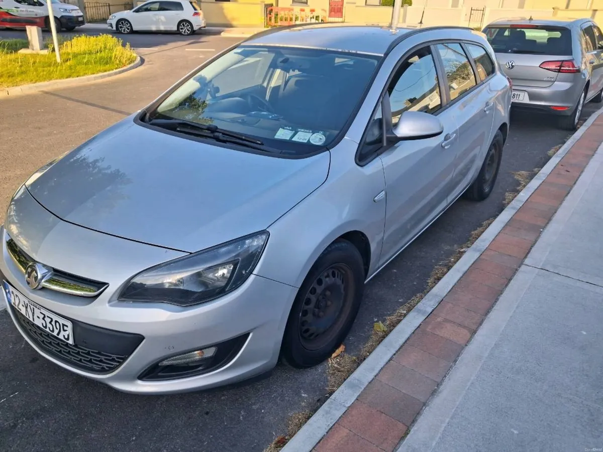 VAUXHALL ASTRA ESTATE 12 KY - Image 2