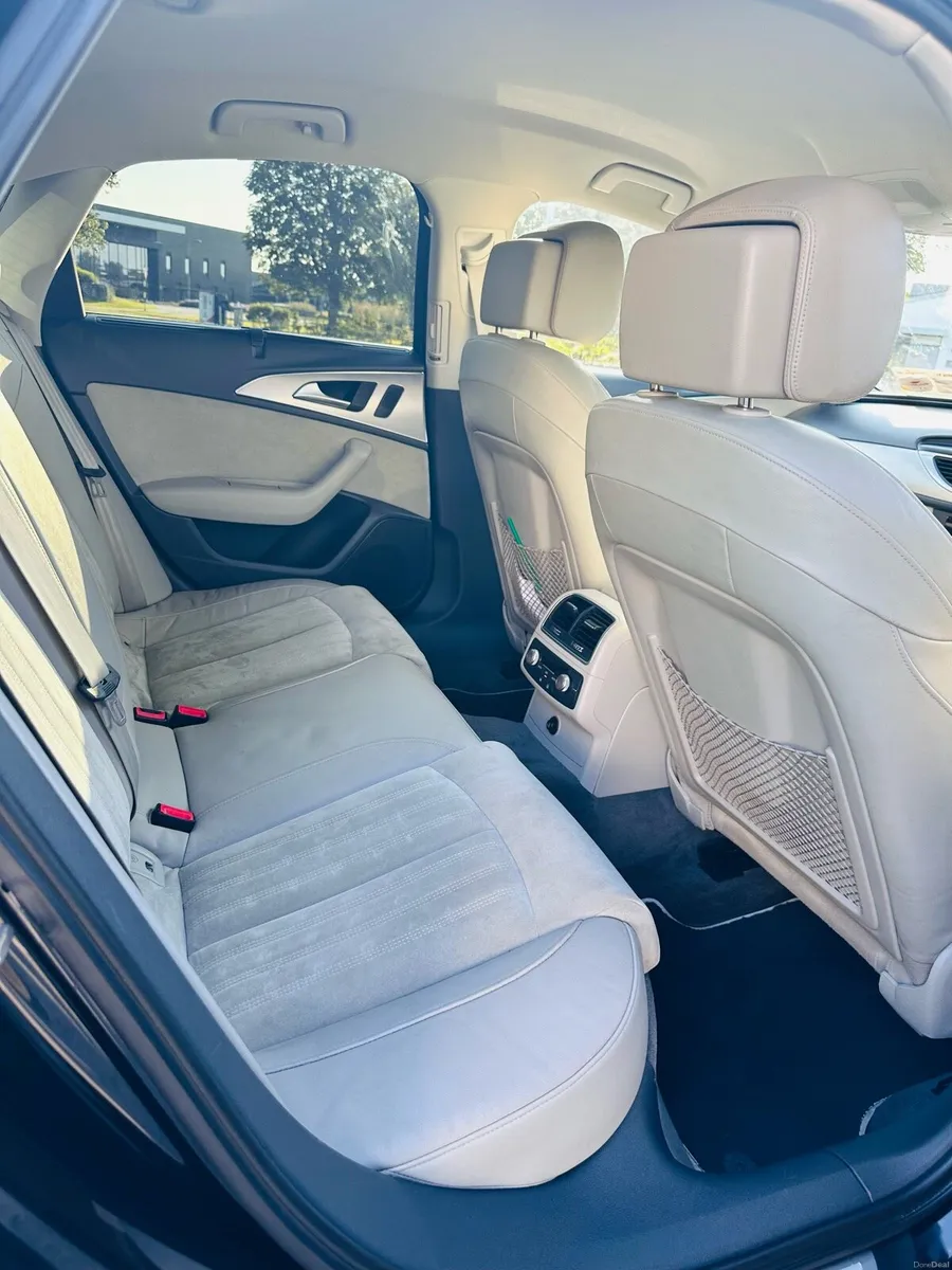 Car - Image 3