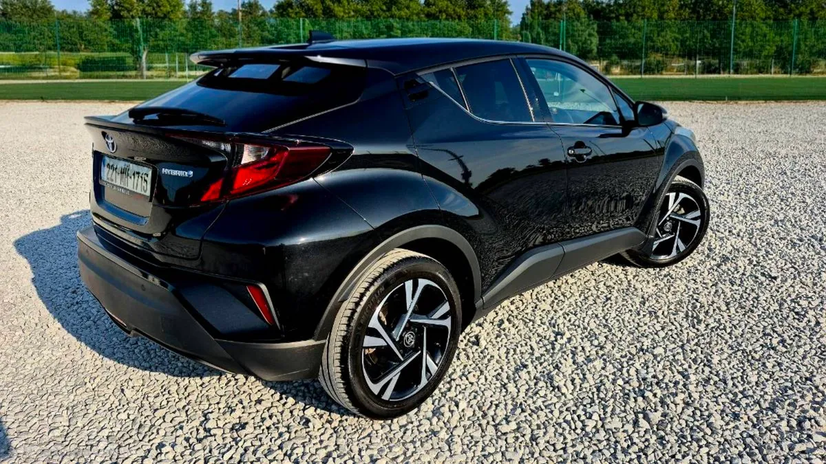Toyota C-HR HYBRID SPORT 4DR AUTO - Image 4