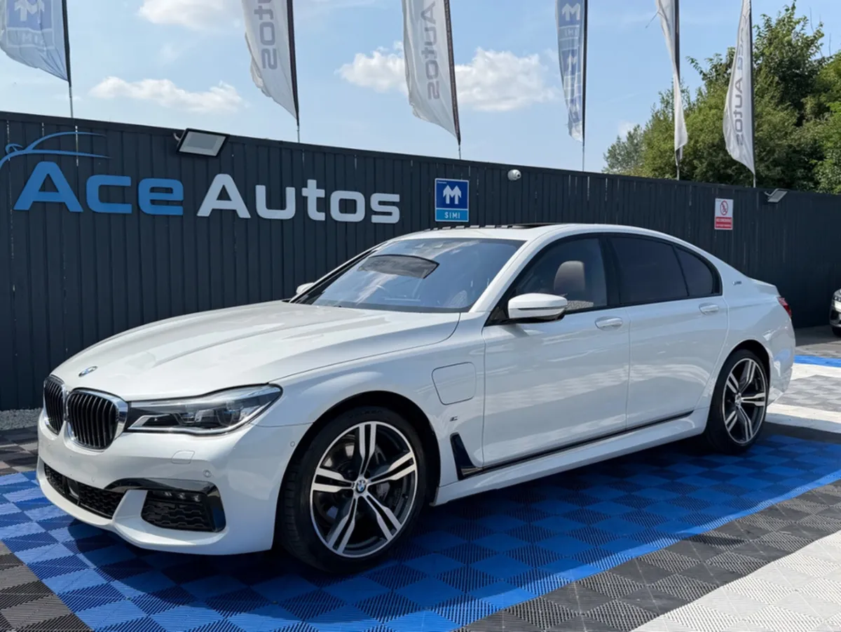BMW 7-Series 740E M-SPORT PREMIUM - 2.0L PETROL HY - Image 3