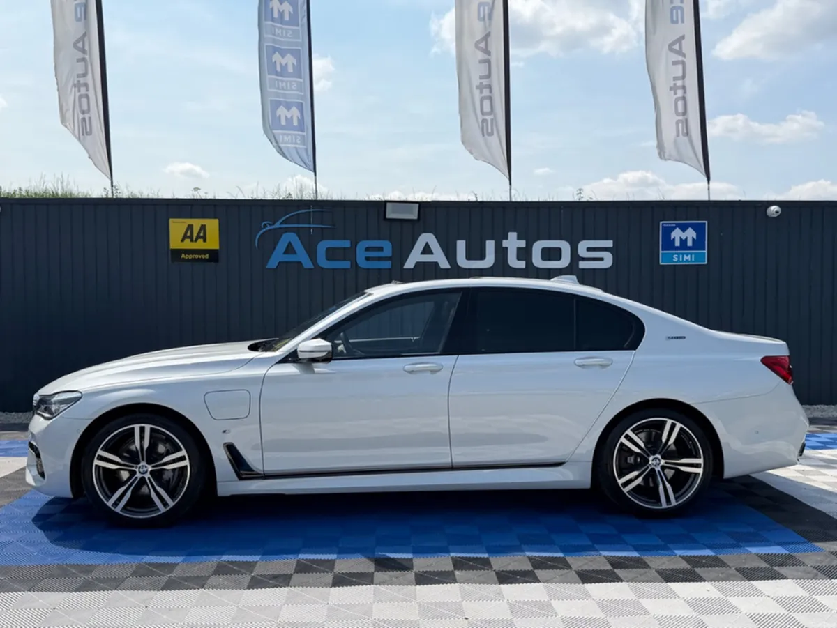BMW 7-Series 740E M-SPORT PREMIUM - 2.0L PETROL HY - Image 5