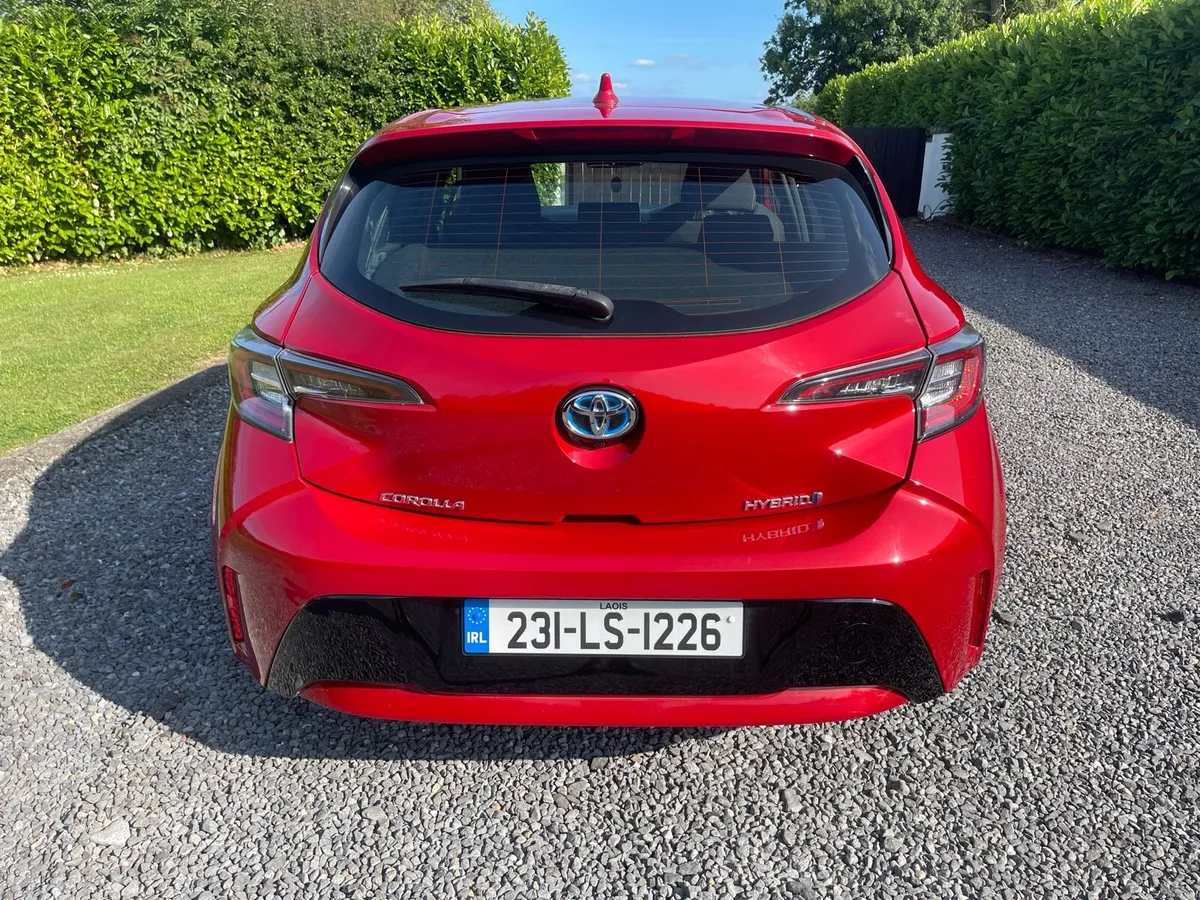 Toyota Corolla - Image 3