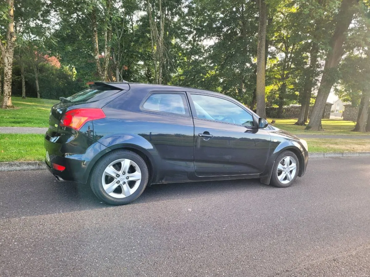 CLEAN 2012 KIA CEED NEW NCT UNTIL 8/27. - Image 2