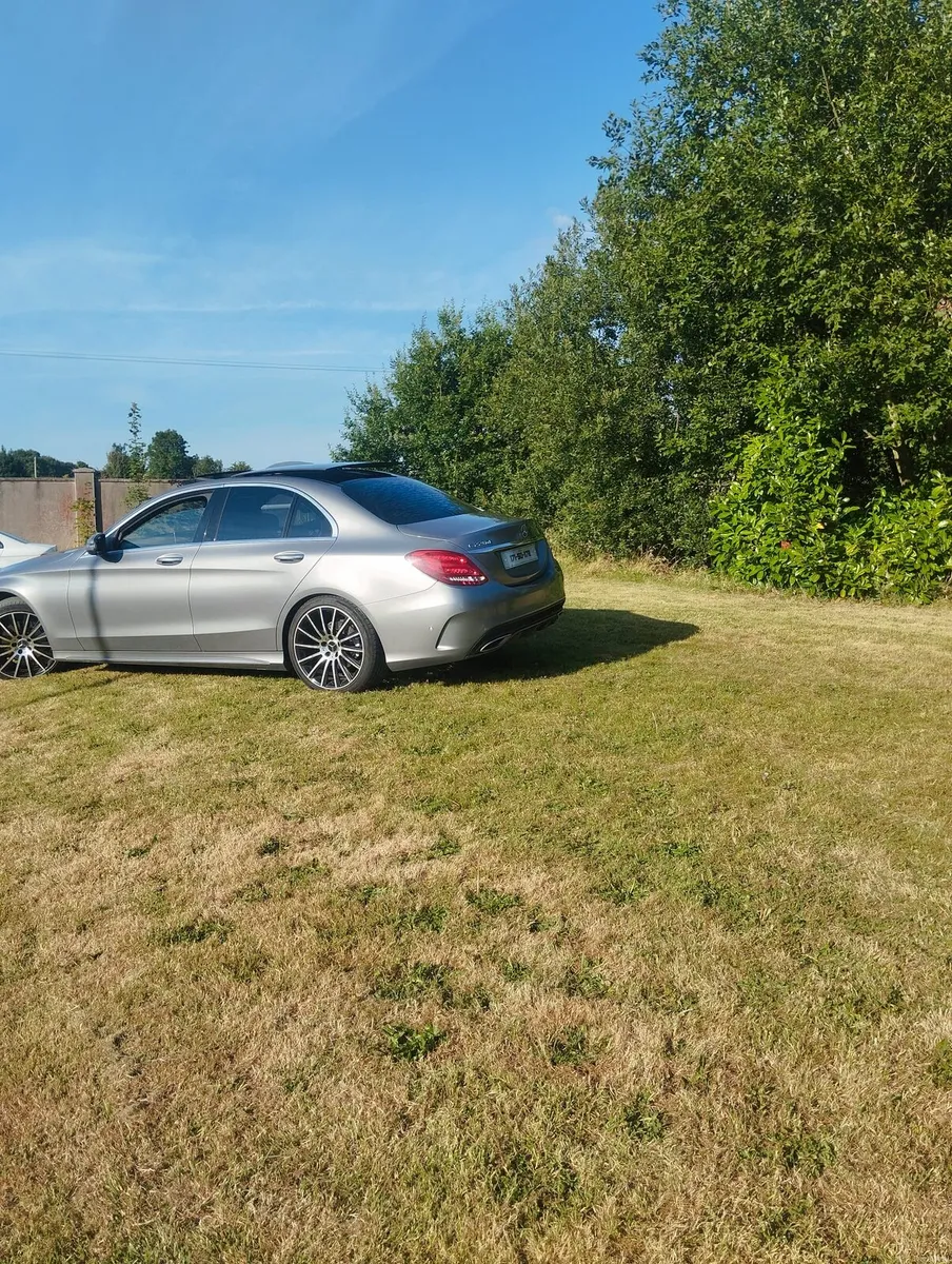 Mercedes C220D Premium Plus Sports Trim - Image 6