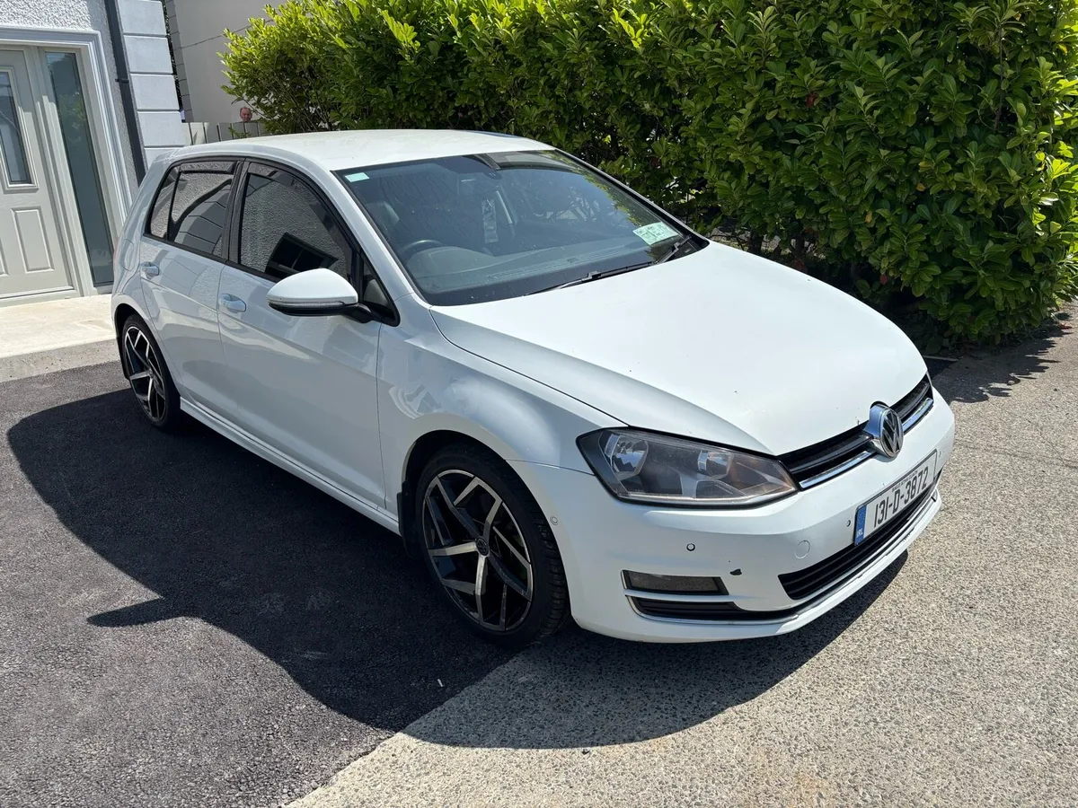 Volkswagen Golf 1.6 Tdi Highline - Image 1