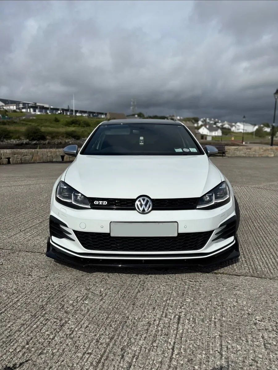 2017 VW Golf GTD 184|3dr|Pan Roof|Virtual Cockpit - Image 6