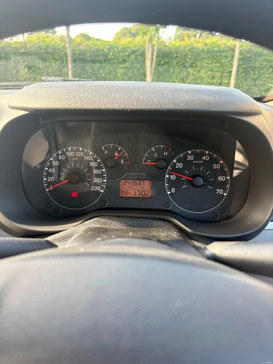 Fiat Punto 1.2 Petrol - Image 6