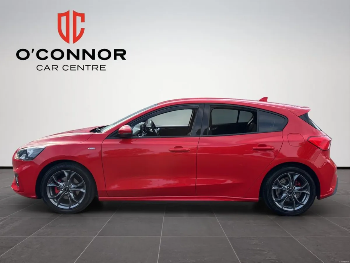 Ford Focus St-line 5D 1.5TD120 S6.2 M6 4D - Image 3