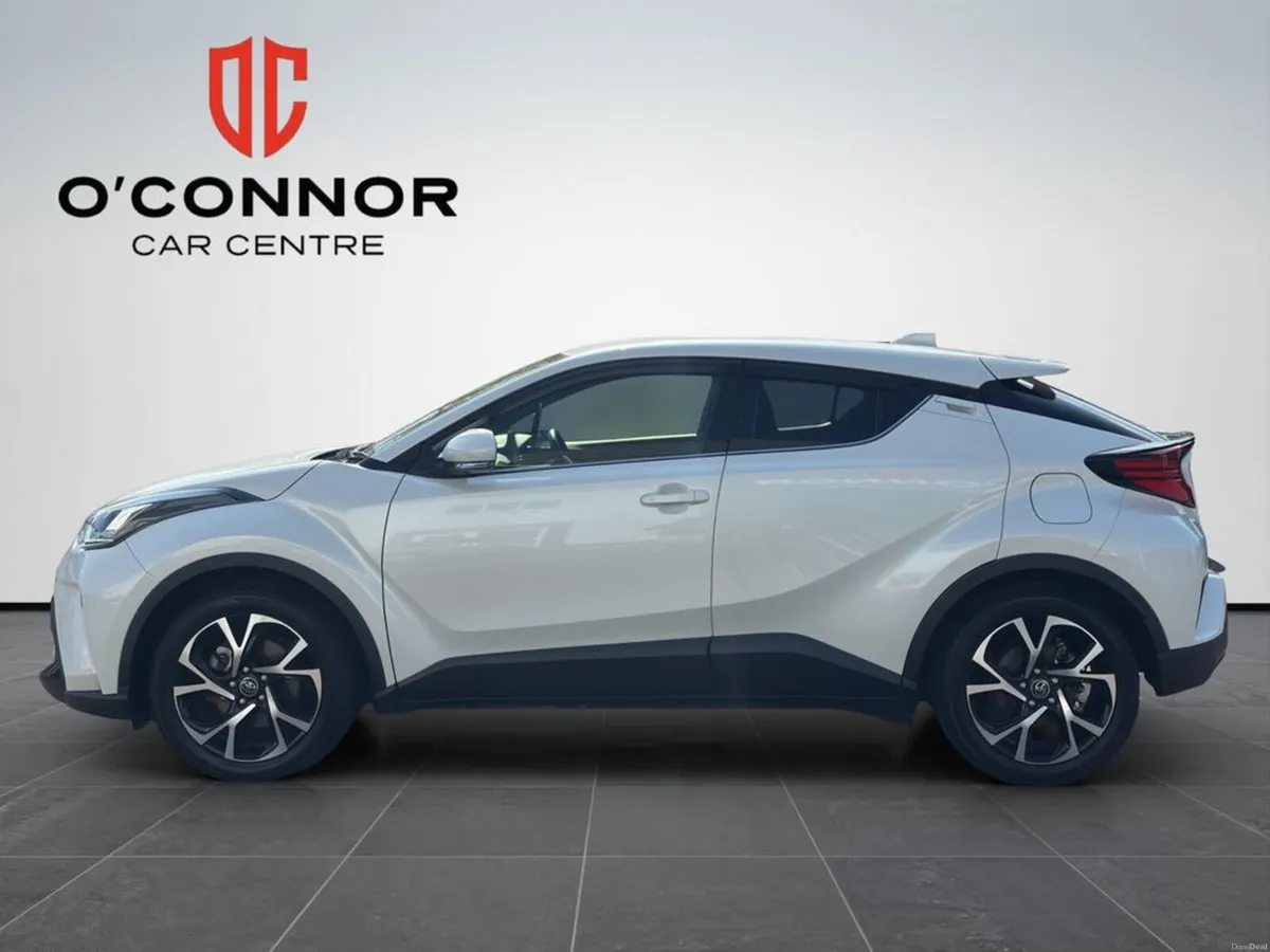 Toyota C-HR SUV looks, hybrid savings. and enough - Image 3