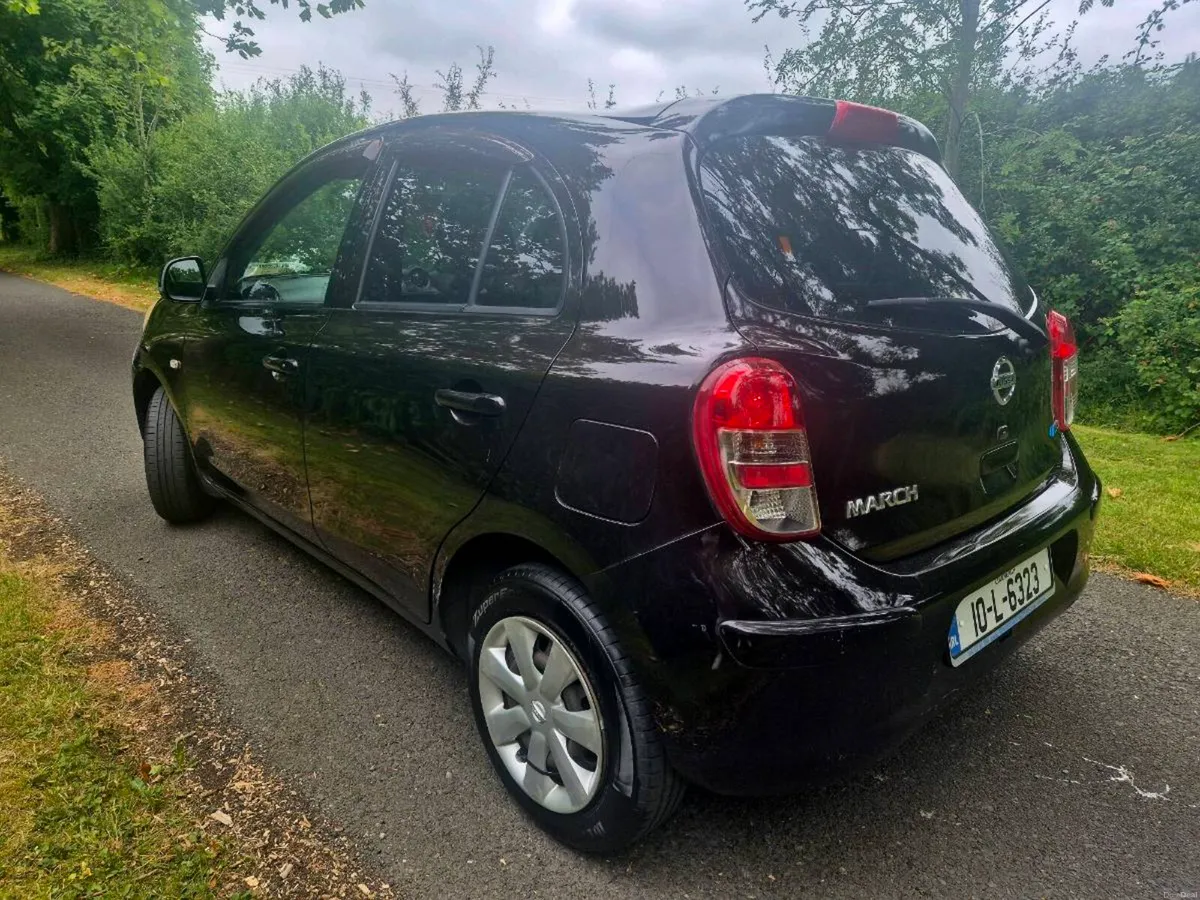 2010 Automatic Nissan march - Image 4