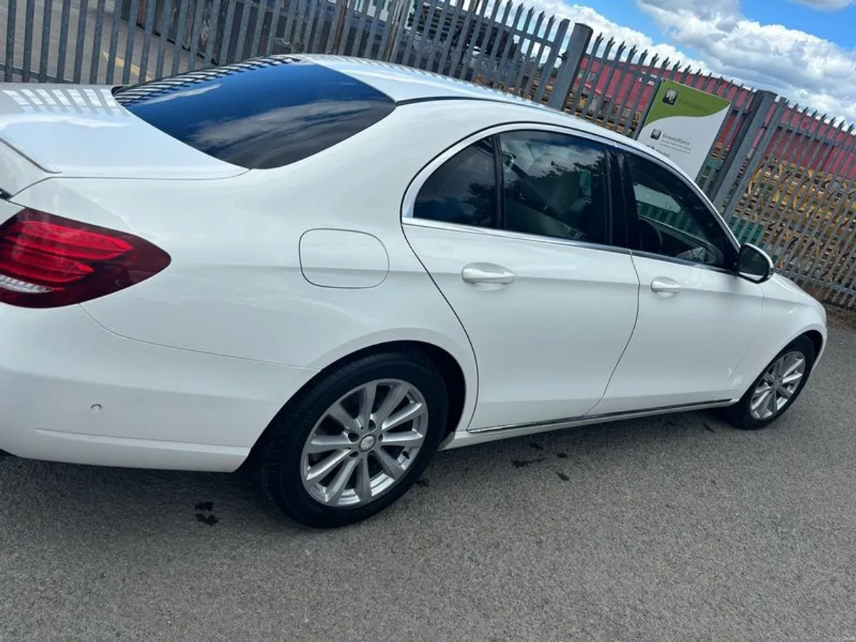 2017 Mercedes-benz E-class - Image 5
