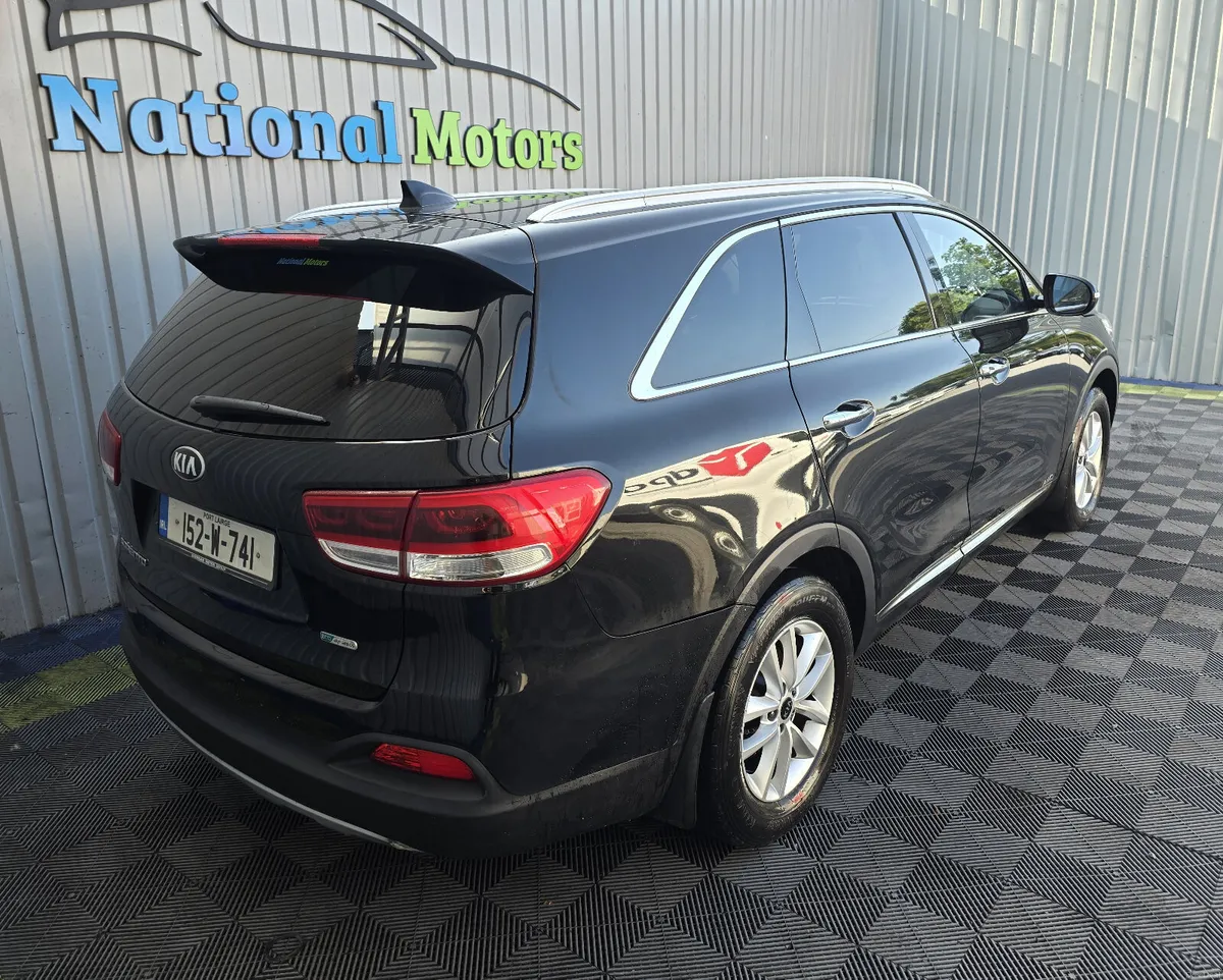 2015 Kia Sorento 2.2 Platinum AWD 7 seats - Image 3