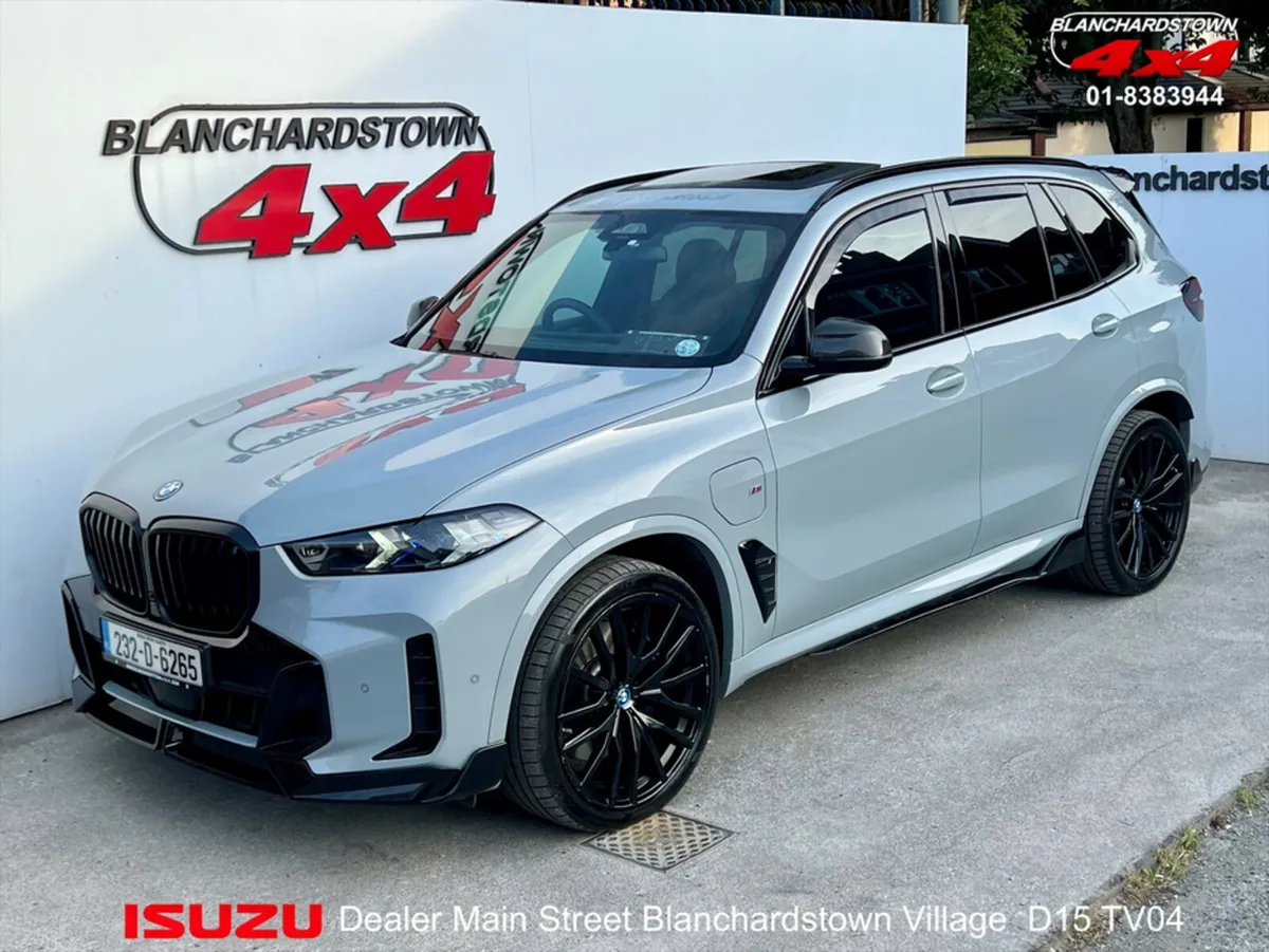 BMW X5 X5MH M SPORT 4DR X5MC AUTO - Image 1