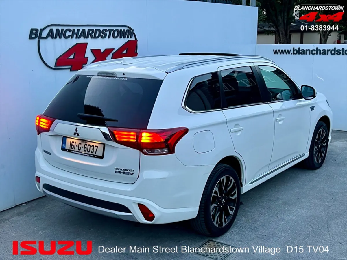 Mitsubishi Outlander 2.0 PHEV 200BHP 5DR AUTO SUNR - Image 2