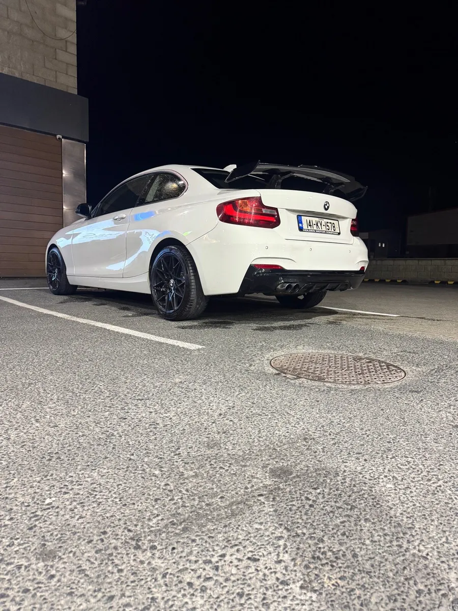 BMW 2-Series 2014 - Image 3