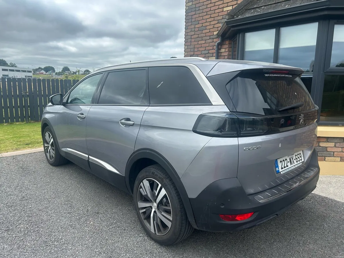 Peugeot 5008 - Image 4