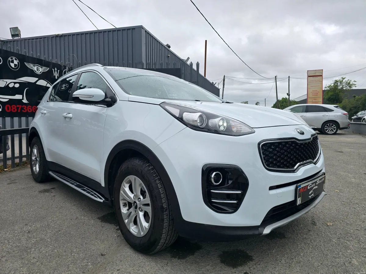 172 Kia Sportage 1.7d, LOW MILES, NEW NCT - Image 2
