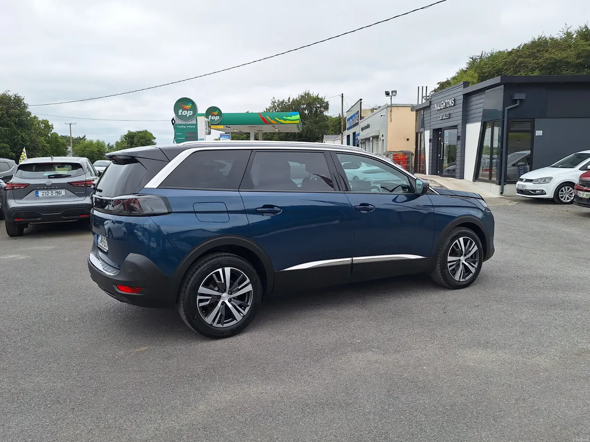 Peugeot 5008 7 Seats1.5 HDI *High Spec/Half Leathe - Image 3