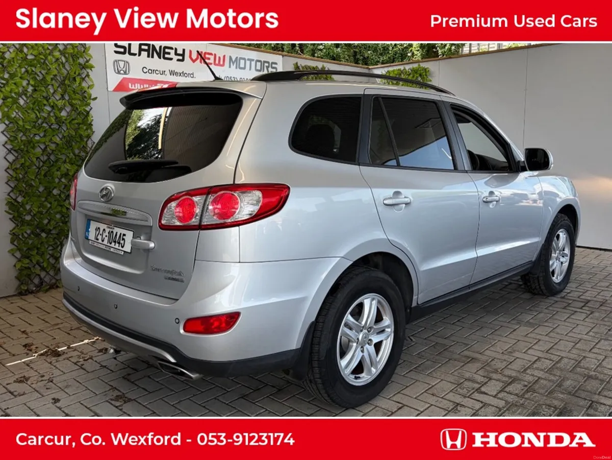 Hyundai Santa Fe 2.0 COMFORT 5DR 2WD DELUXE 4DR - Image 3
