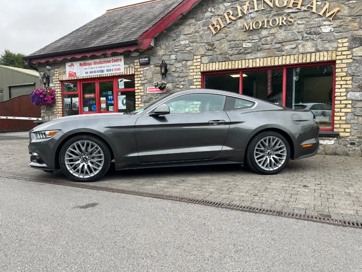 Ford Mustang FASTBACK 2.3 ECOBOOST 2DR AU - Image 3