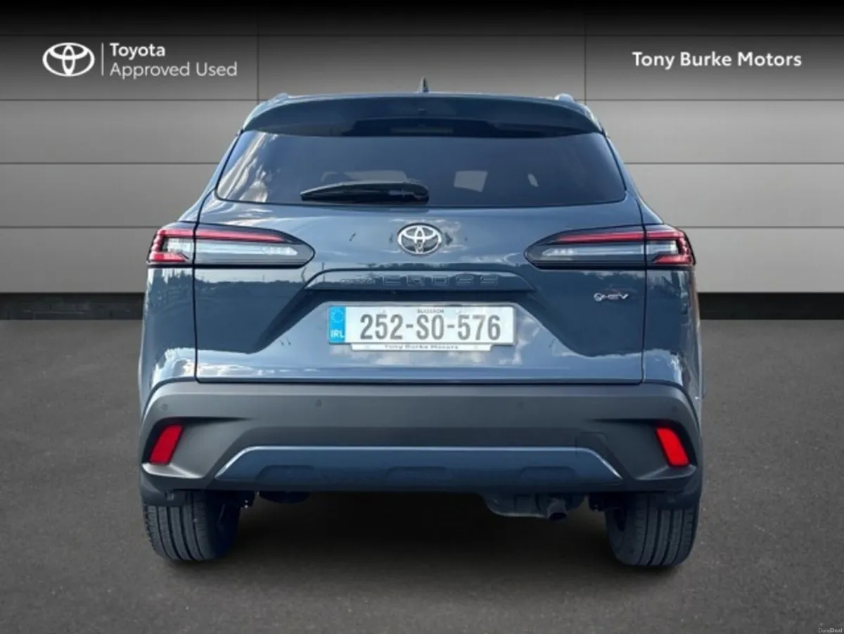 Toyota Corolla Cross - Sport- 1.8 Hybrid- New Mode - Image 6