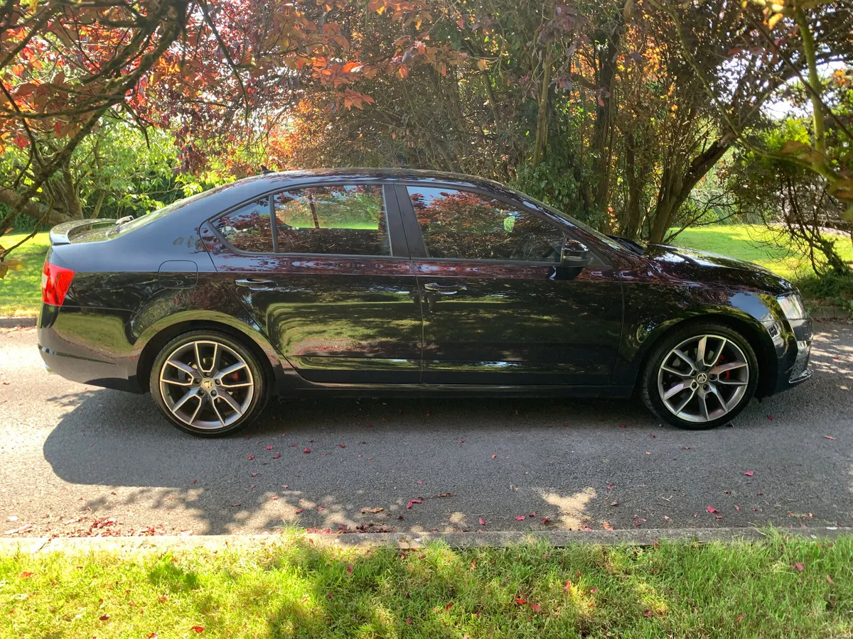 Skoda Octavia 2016 RS 2.0 Tdi - Image 2